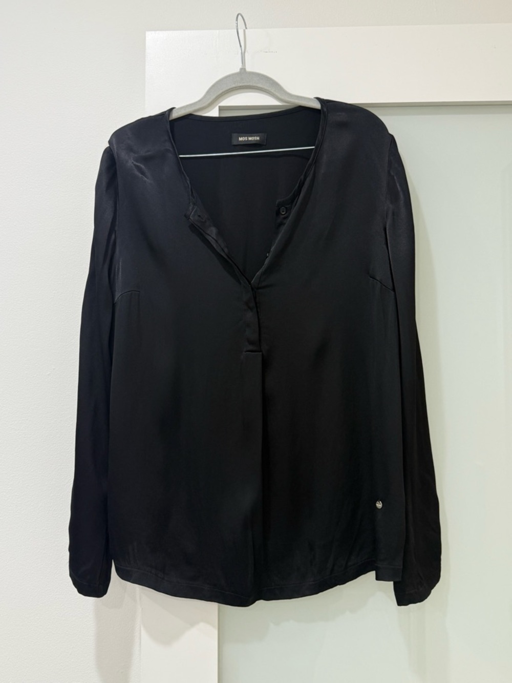 MOS MOSH Black Satin Long-Sleeve V-Placket Blouse